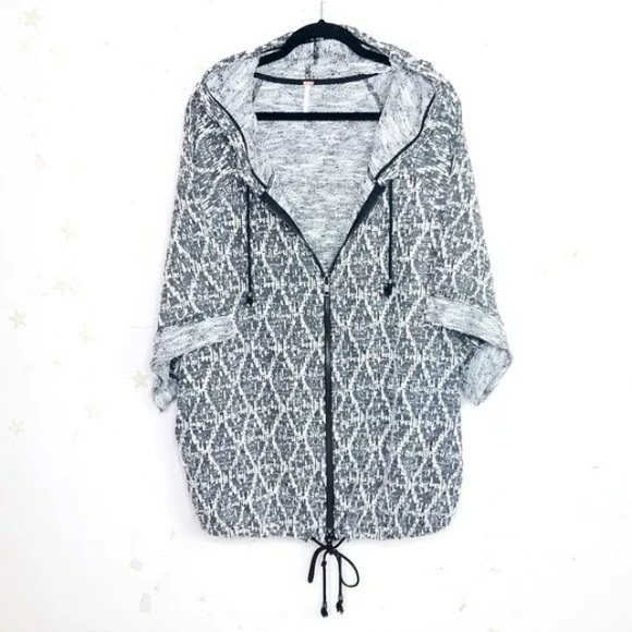 FREE PEOPLE Come Out of Style 2-Pocket Gray Black Knit Zip Hoodie EUC S - Picture 1 of 7